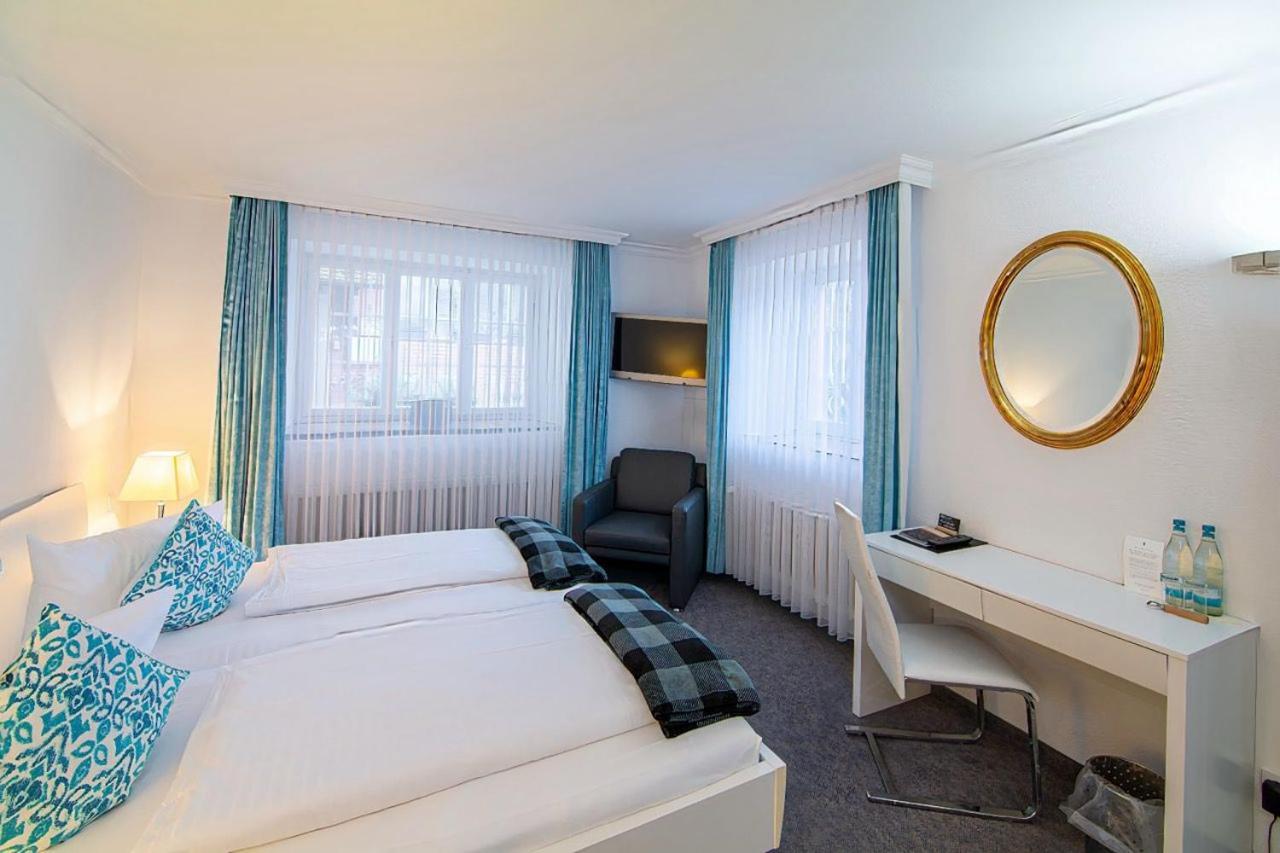 Hotel Adler - Вайл ам Рейн Екстериор снимка